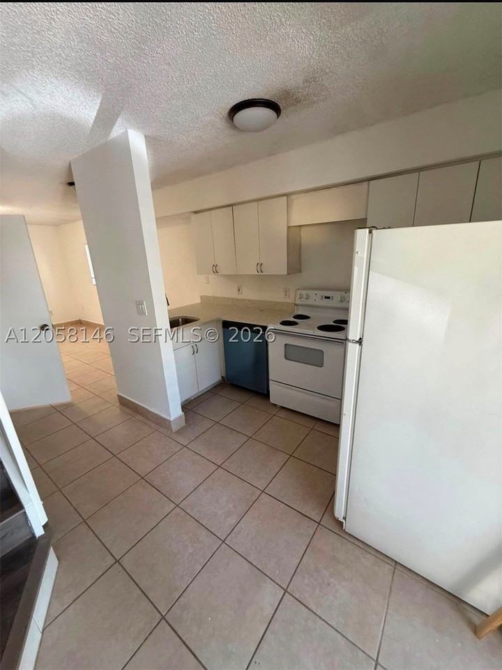 1650 Nw 25th Ave #213 - Photo 2 of 14