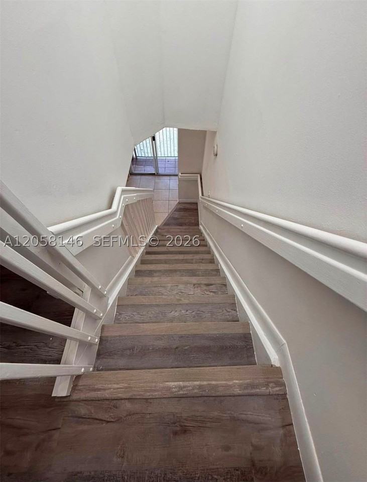 1650 Nw 25th Ave #213 - Photo 4 of 14