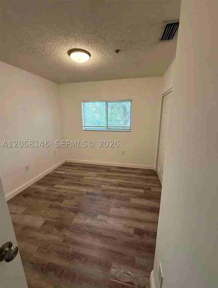 1650 Nw 25th Ave #213 - Photo 7 of 14