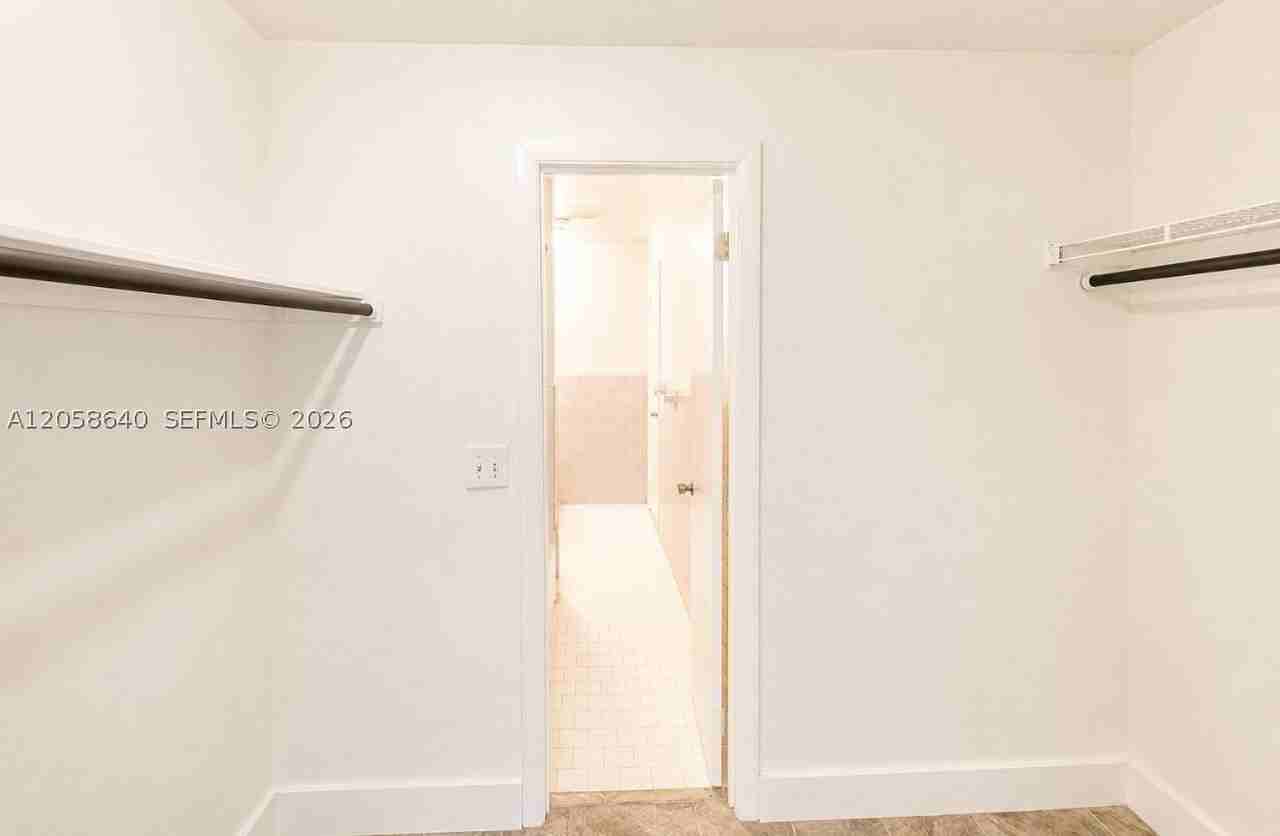 20674 Nw 38th Ave - Photo 7 of 14