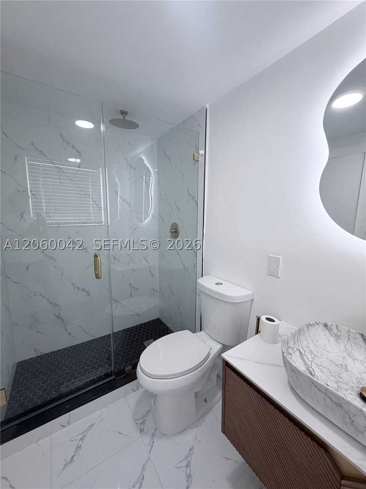316 Surfside Blvd #2 - Photo 2 of 11