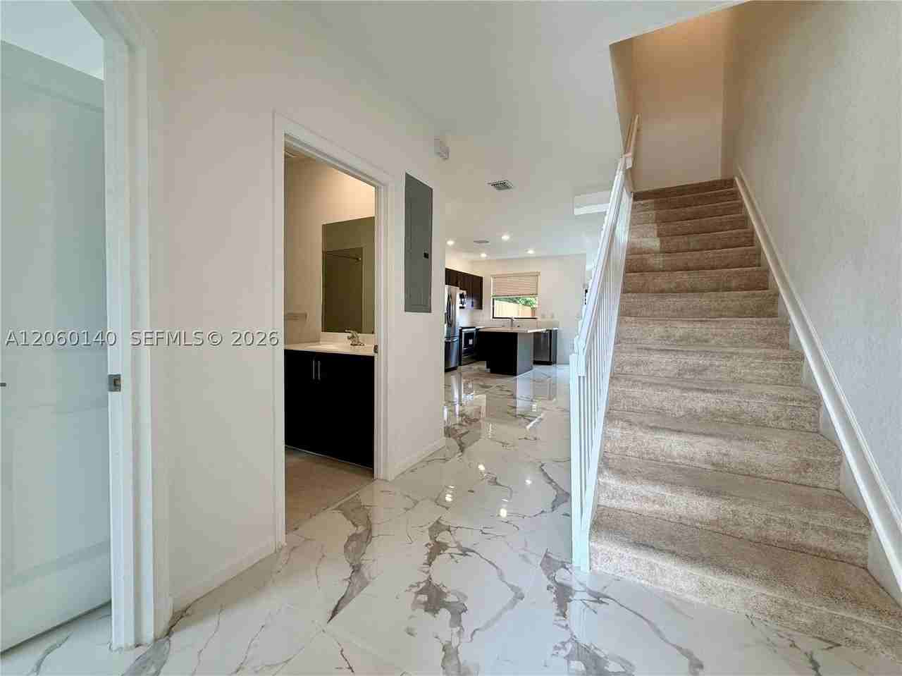 18110 Sw 148th Rd - Photo 2 of 19