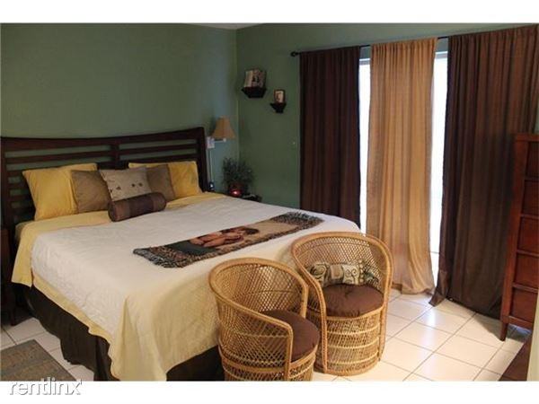 5556 NW 192nd Ln - Photo 3 of 3