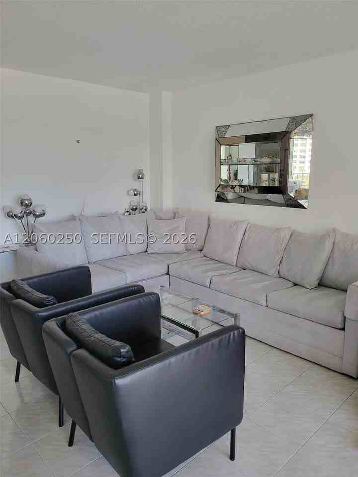 220 Kings Point Dr #606 - Photo 4 of 24