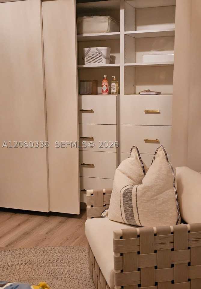 131 Zamora Ave #2 - Photo 7 of 15