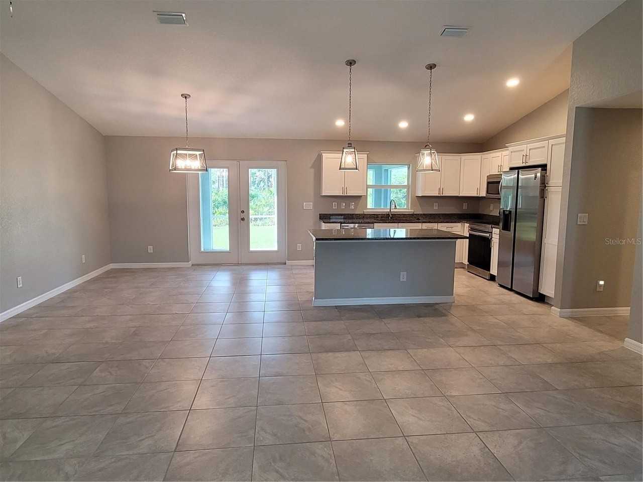 13481 Drysdale Ave - Photo 3 of 19
