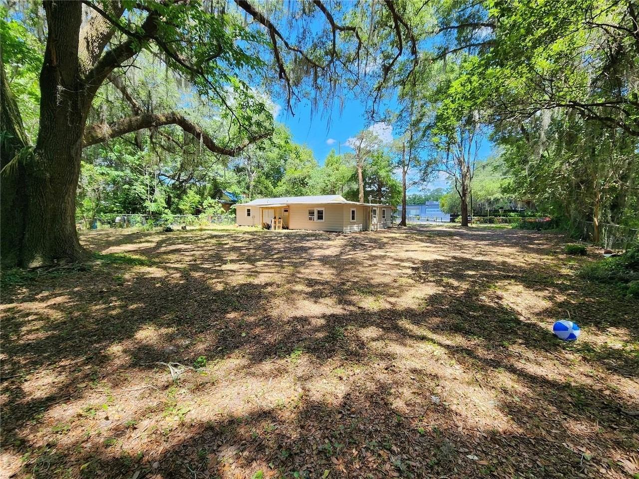 1623 Se 3rd Ave - Photo 7 of 40