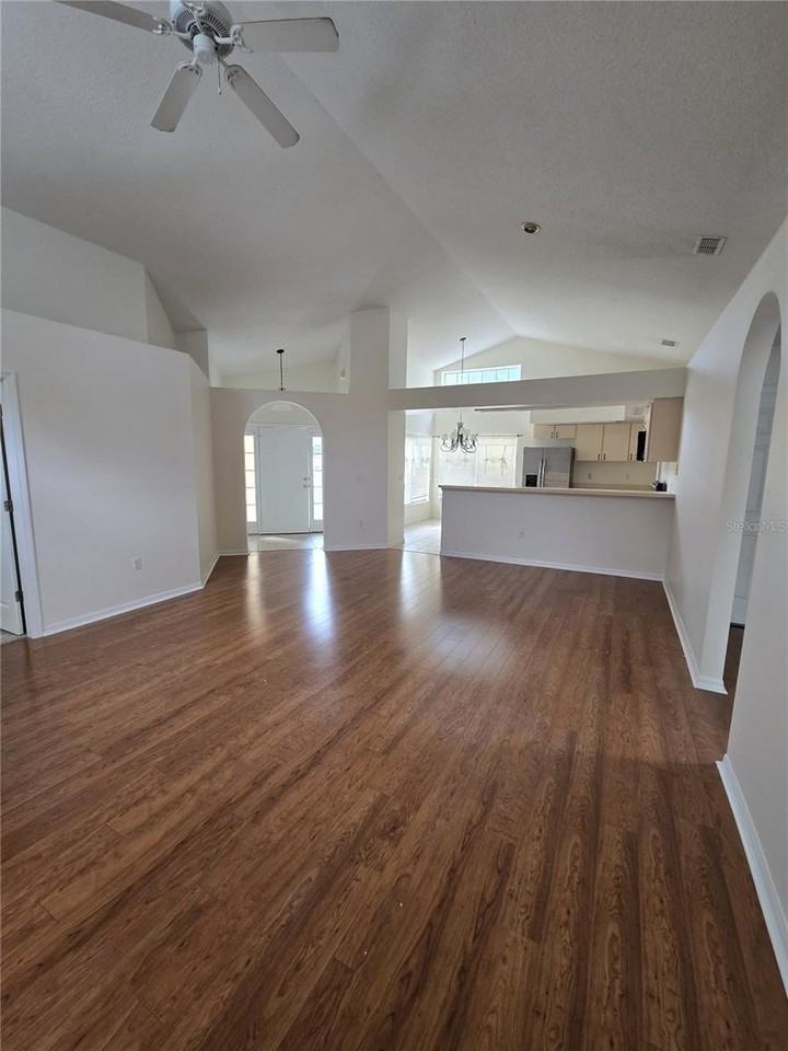 3127 Valley Vista Cir - Photo 4 of 12