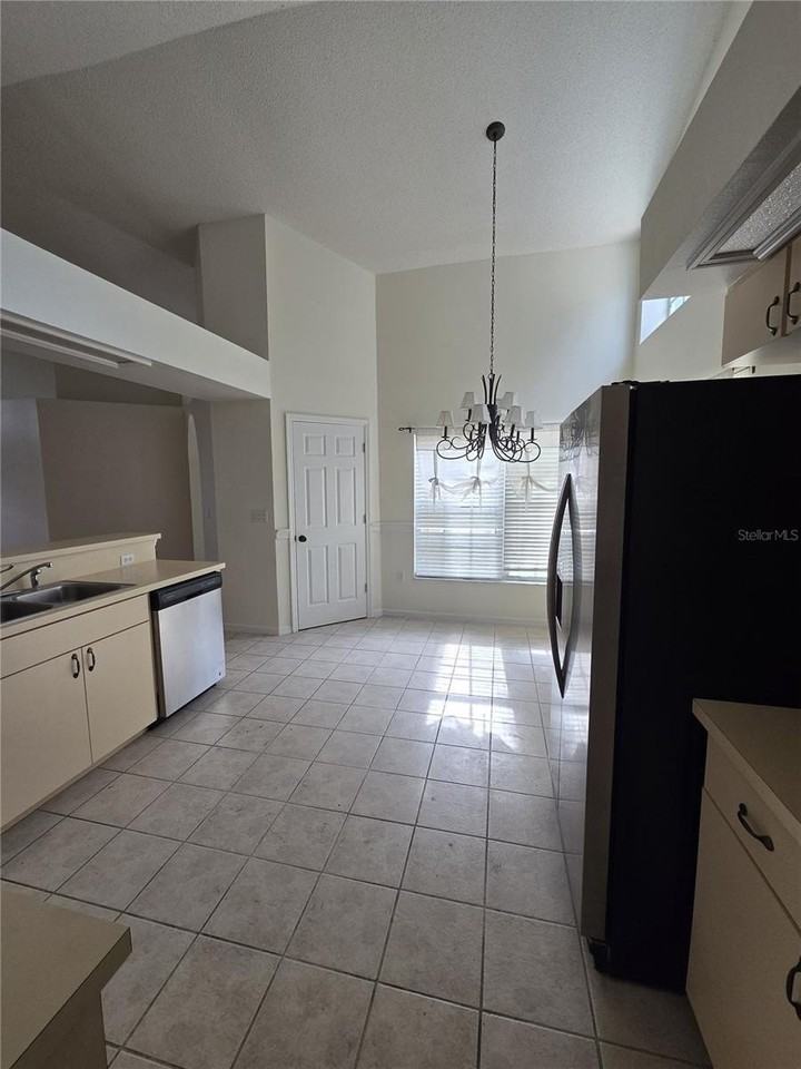 3127 Valley Vista Cir - Photo 6 of 12