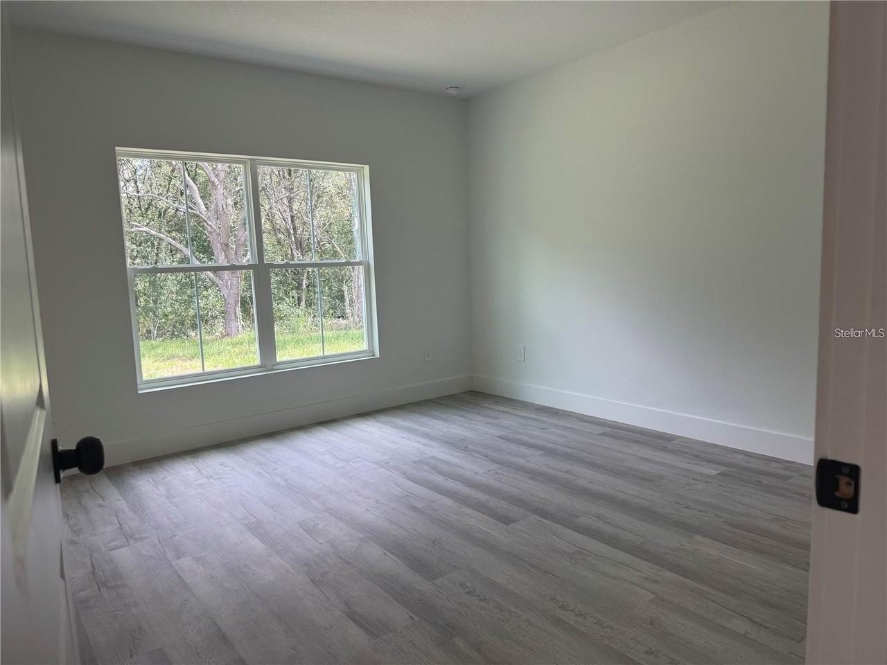 2019 W Hampshire Blvd - Photo 6 of 8