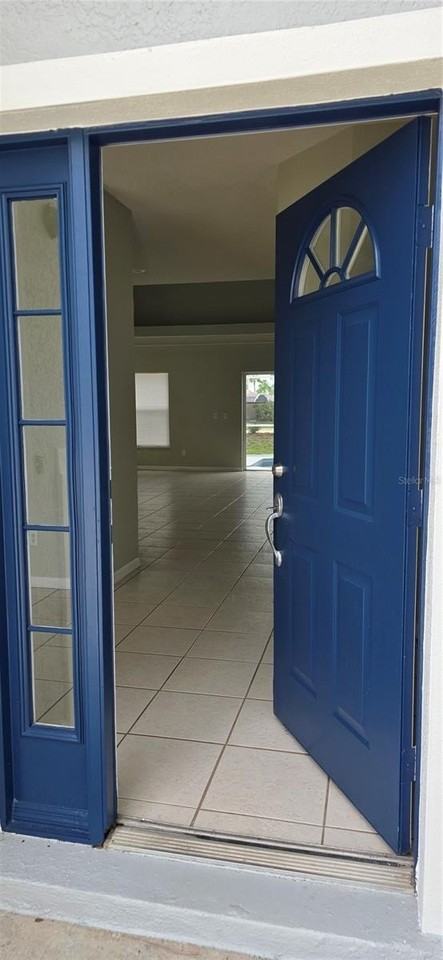 103 Riggs Cir - Photo 2 of 43