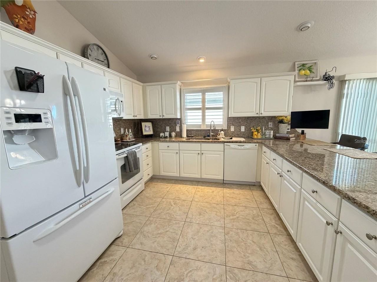 1963 Ladyfish Ave - Photo 7 of 25