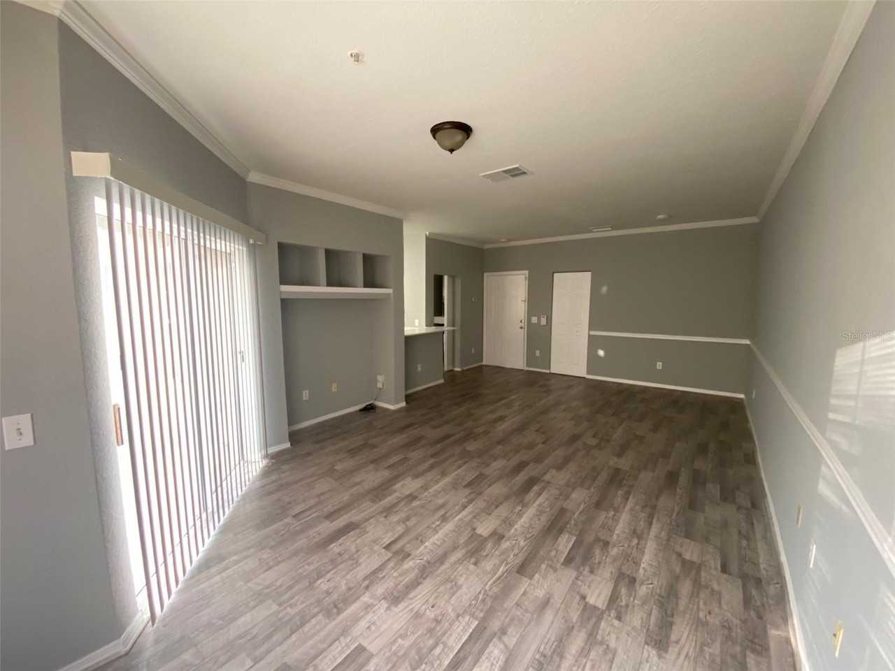 3605 Conroy Rd #529 - Photo 4 of 16