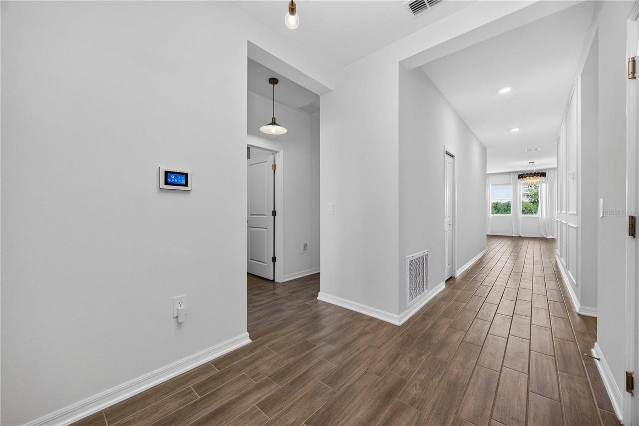 281 Piave St - Photo 5 of 31