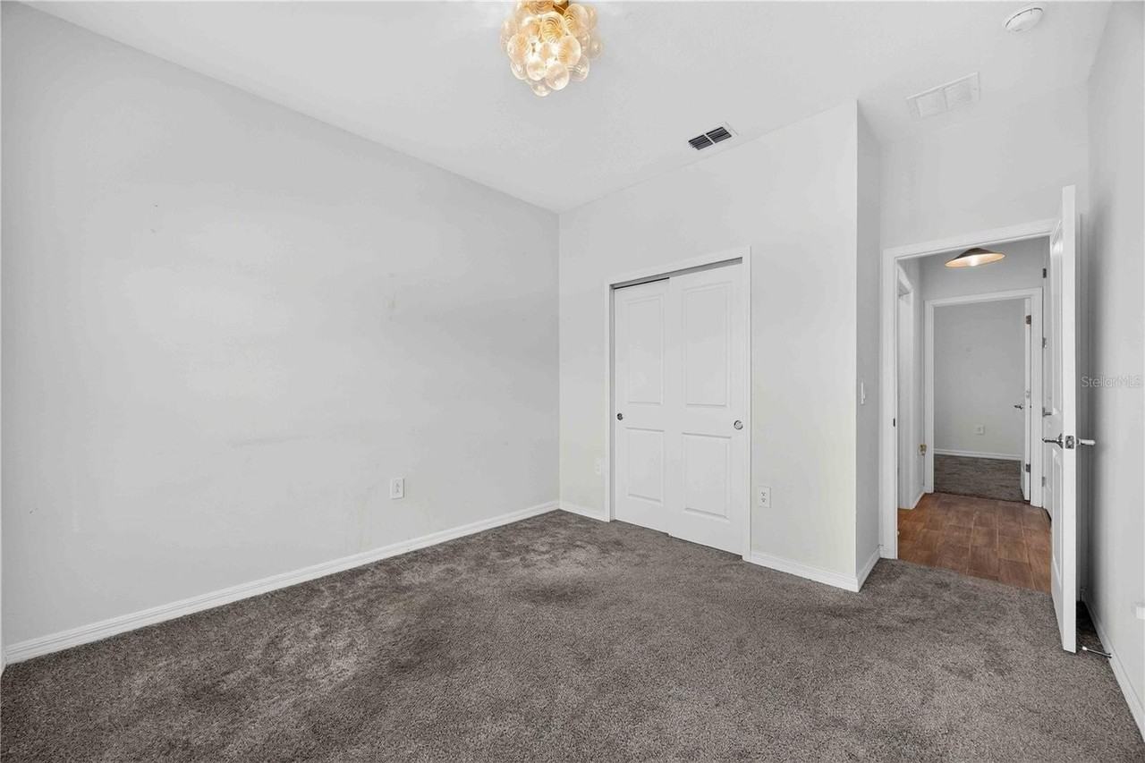 281 Piave St - Photo 7 of 31