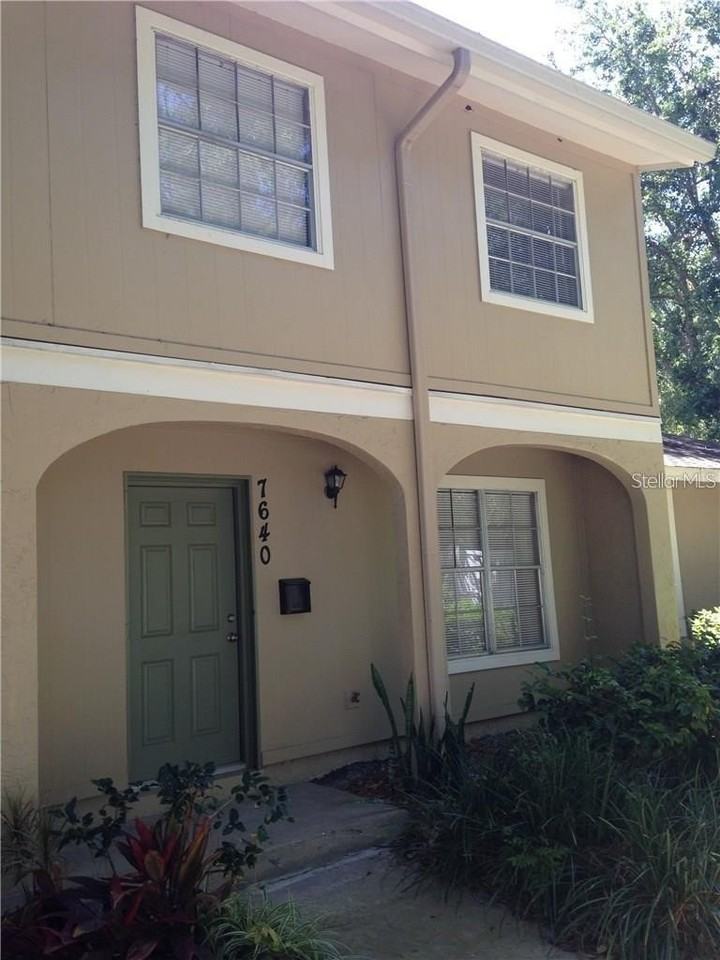 7640 Desoto Ct - Photo 2 of 18