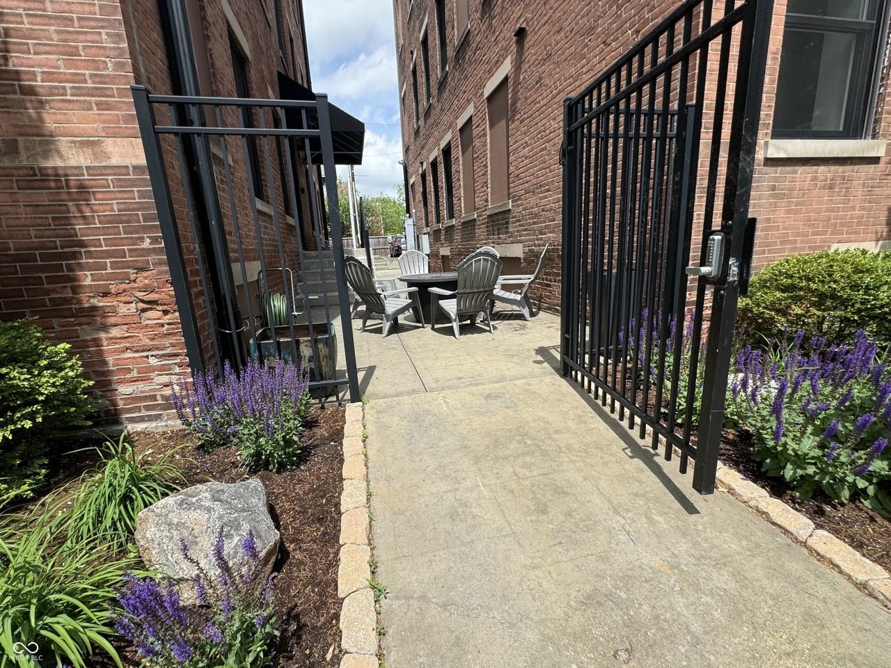 312 E 13th St #9 - Photo 2 of 21