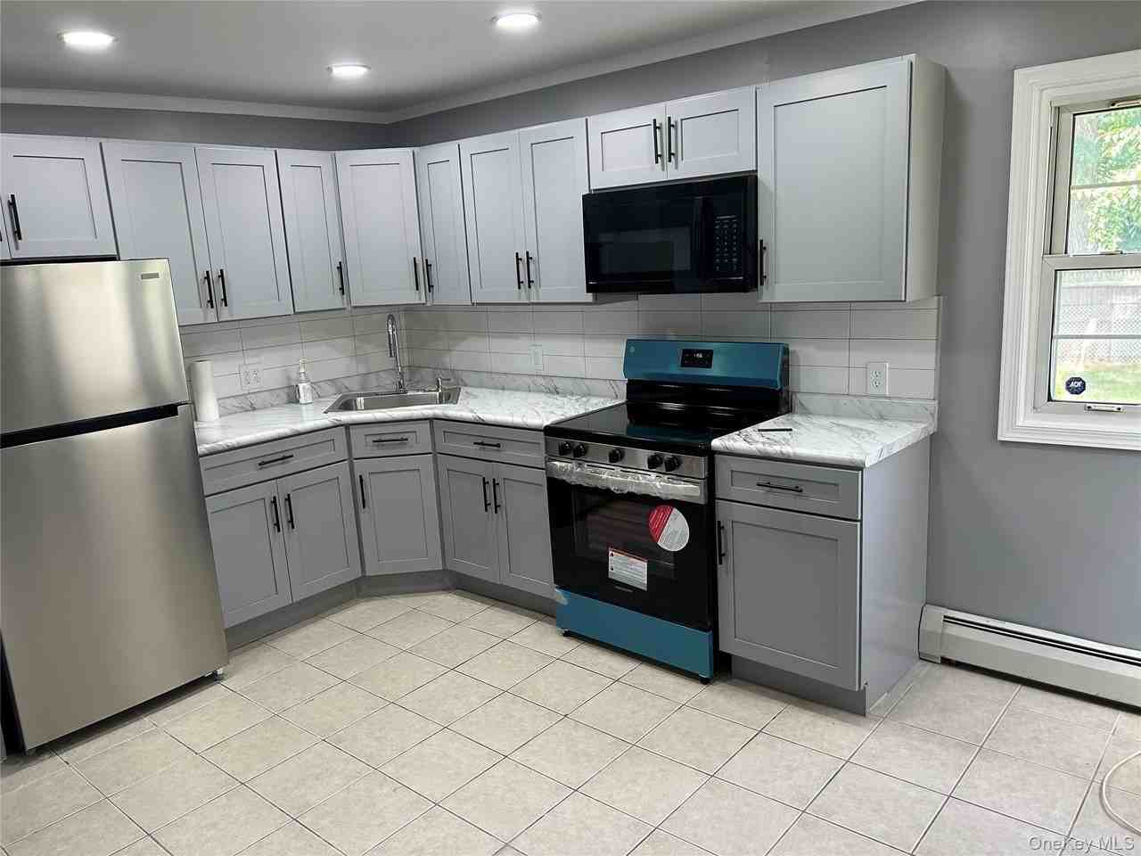 42 Benburb St - Photo 2 of 12