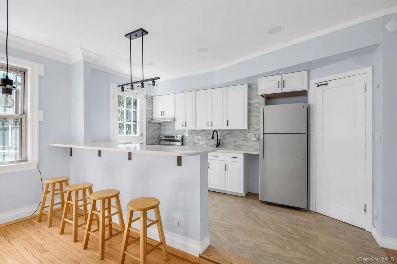 3139 56th St - Photo 3 of 14
