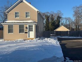 215 E Lakewood St - Photo 1 of 1
