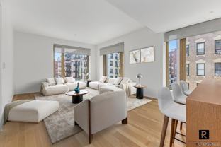75 Kenmare St #4D - Photo 1 of 1