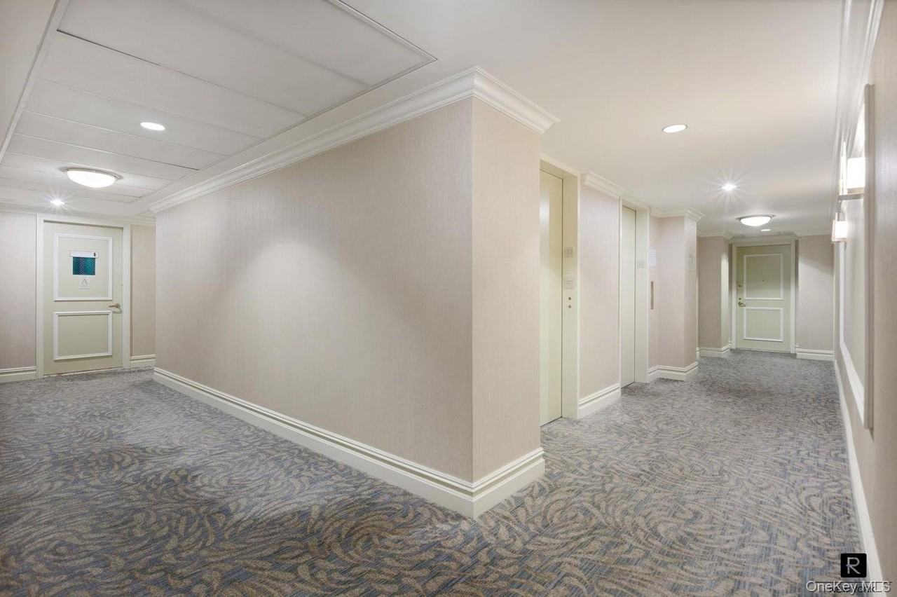 106 Central Park S #12L - Photo 3 of 16