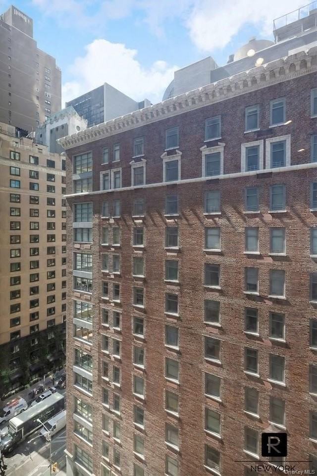 106 Central Park S #12L - Photo 4 of 16