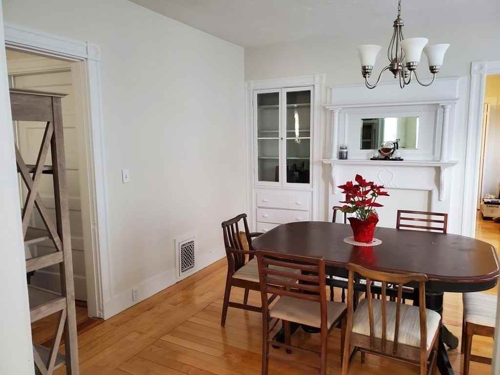 55 Rich St #55 - Photo 4 of 13