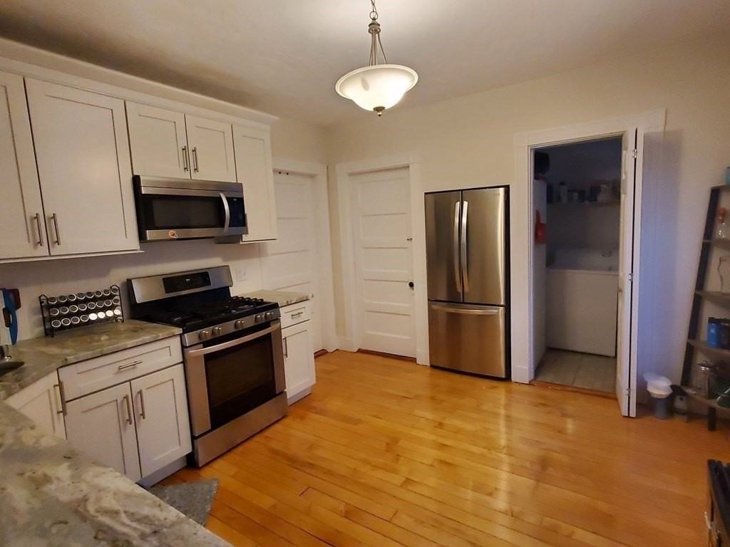 55 Rich St #55 - Photo 7 of 13