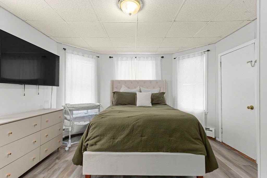 418 Anthony St #1 - Photo 7 of 13
