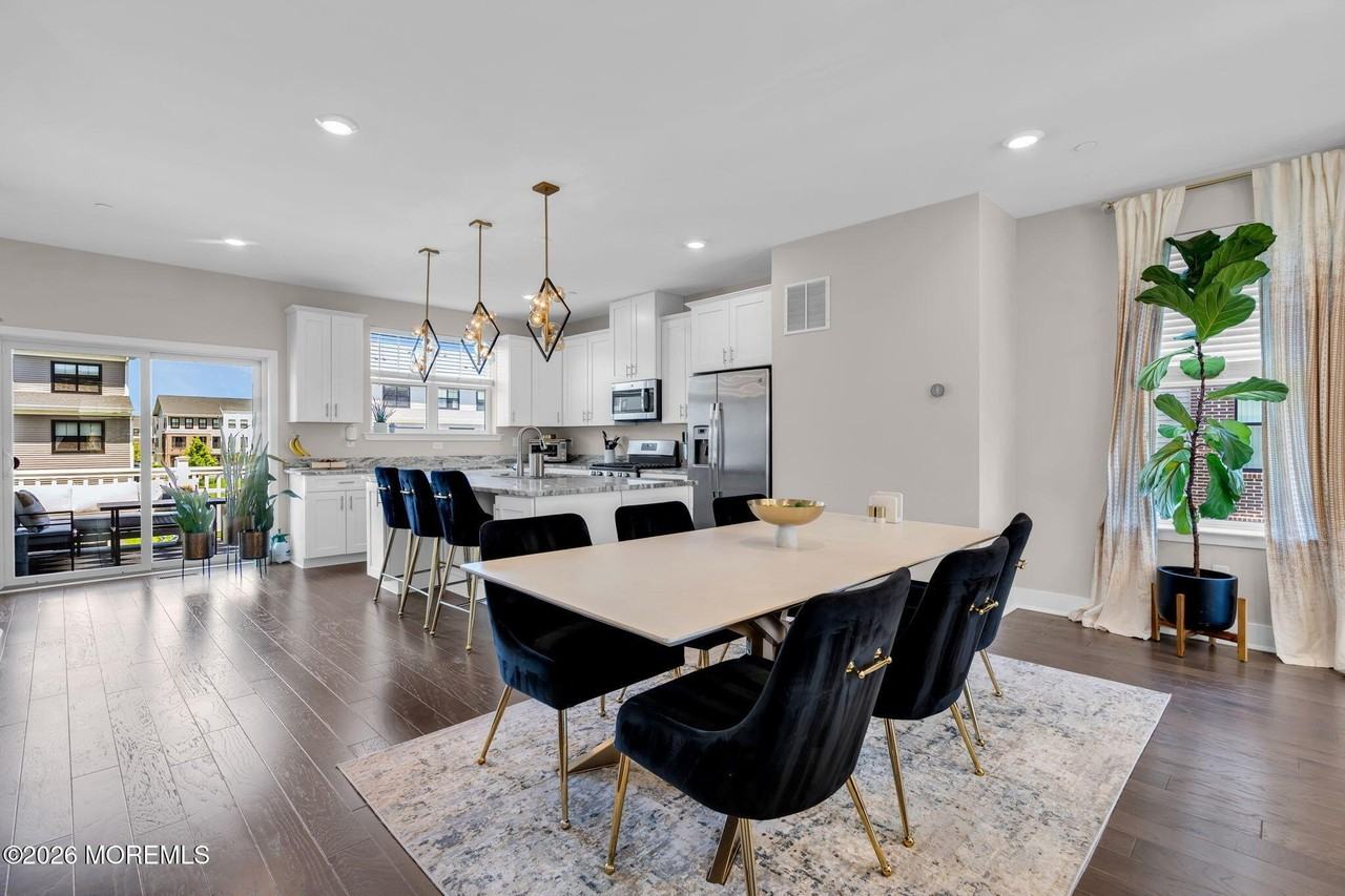 35 Kelly Way - Photo 5 of 47