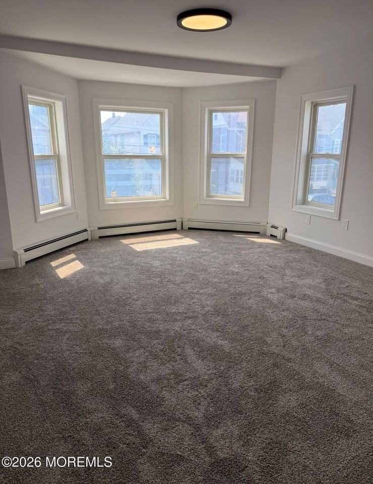 248 1st St - Photo 6 of 10