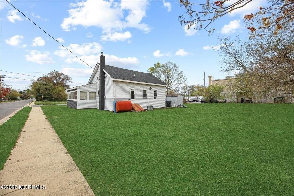 506 Lloyd Rd - Photo 4 of 31