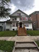 featured image of 717 Franklin St