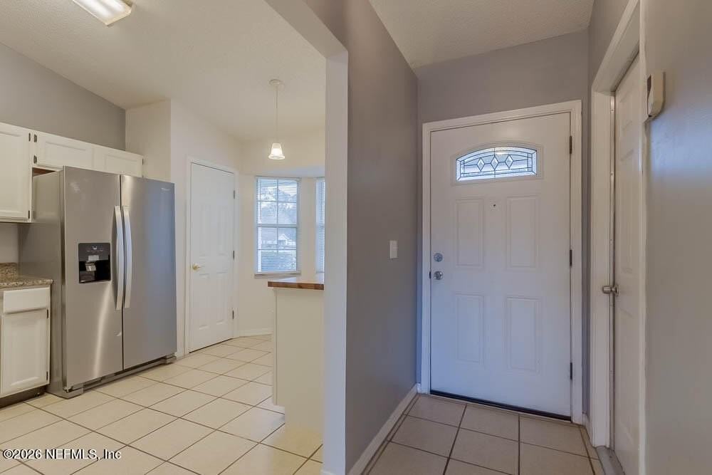 7760 Allspice Cir W - Photo 4 of 34