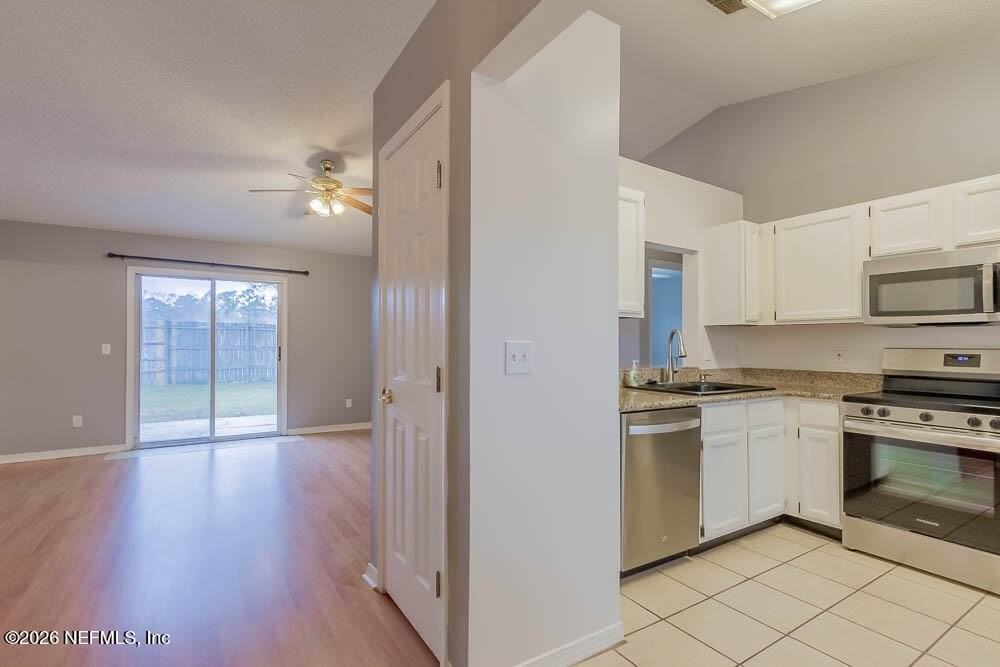 7760 Allspice Cir W - Photo 5 of 34