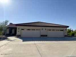 featured image of 5900 S Gilbert Rd
