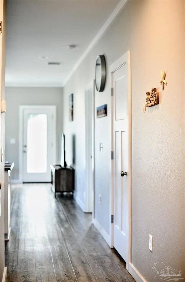5446 Medina Rd - Photo 4 of 11