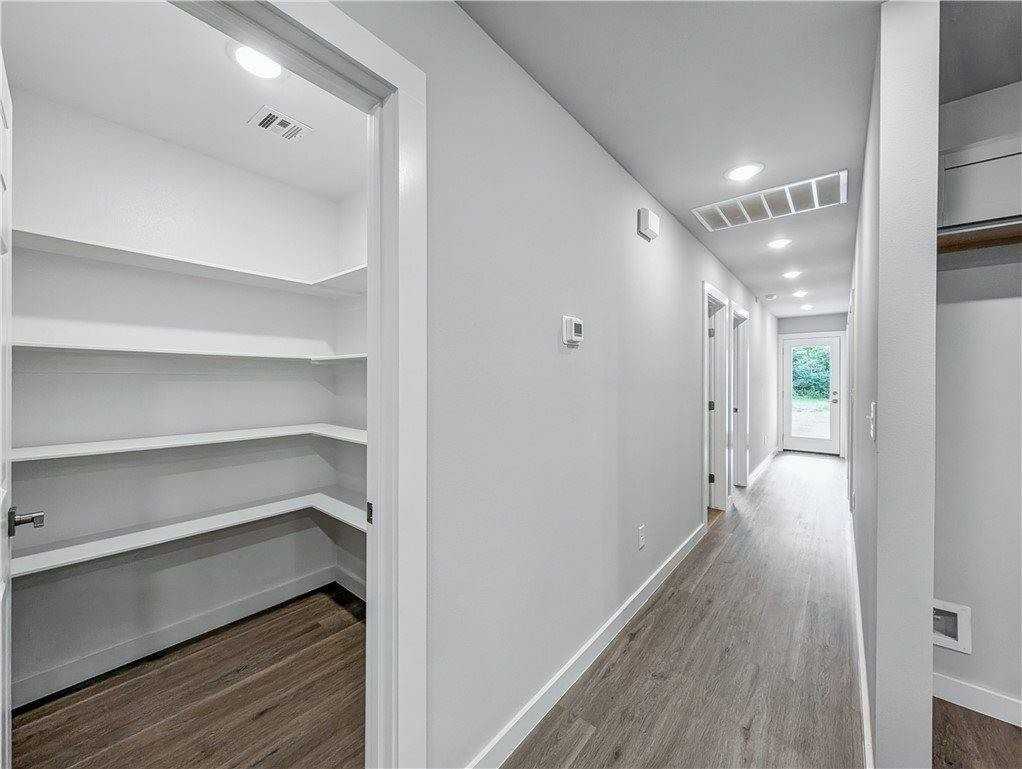6609 Nw Altus St - Photo 7 of 18