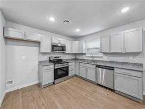 315 Nw 65th Ave - Photo 3 of 10