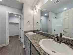 315 Nw 65th Ave - Photo 5 of 10