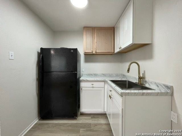 347 Ware Blvd #14 - Photo 3 of 10