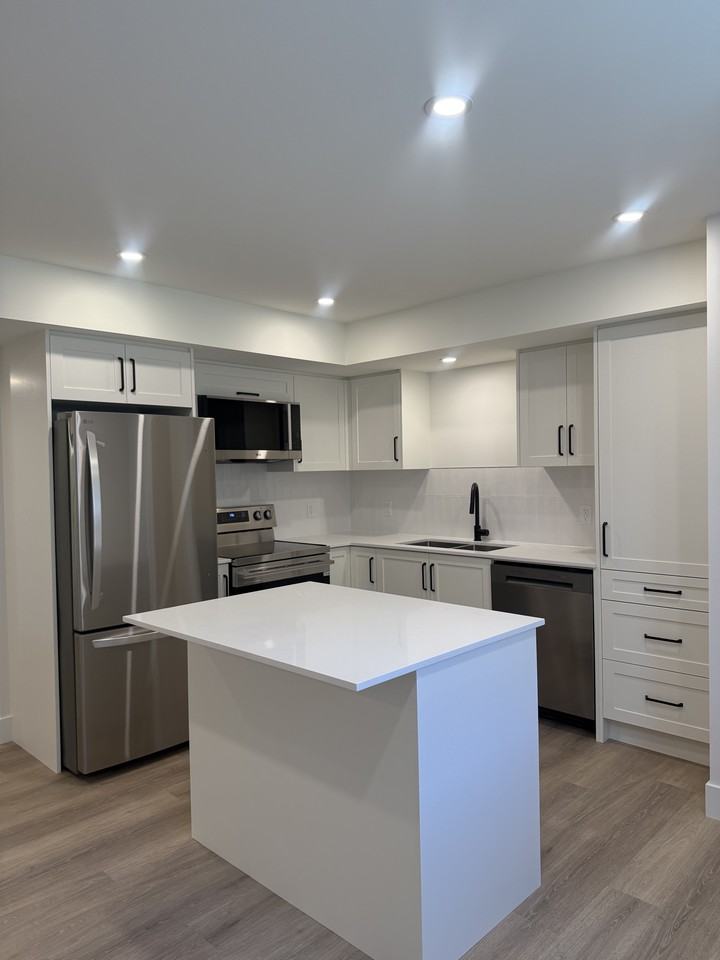 7499 198B Street - Photo 2 of 12