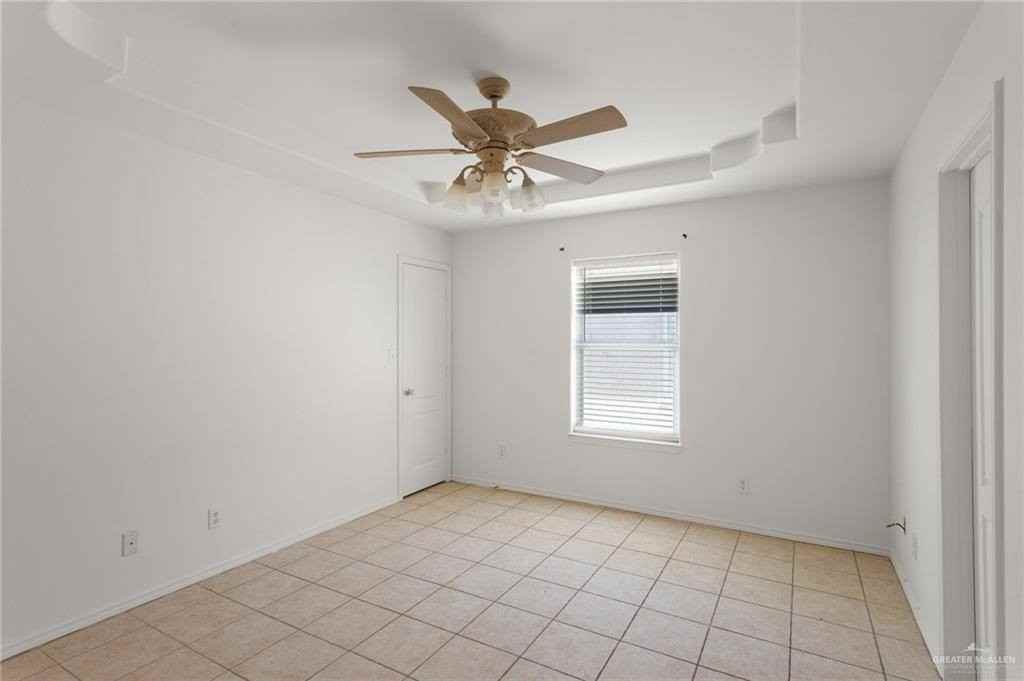 705 W Bronze Dr #2 - Photo 7 of 10