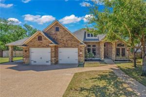featured image of 15701 Timber Creek Ln