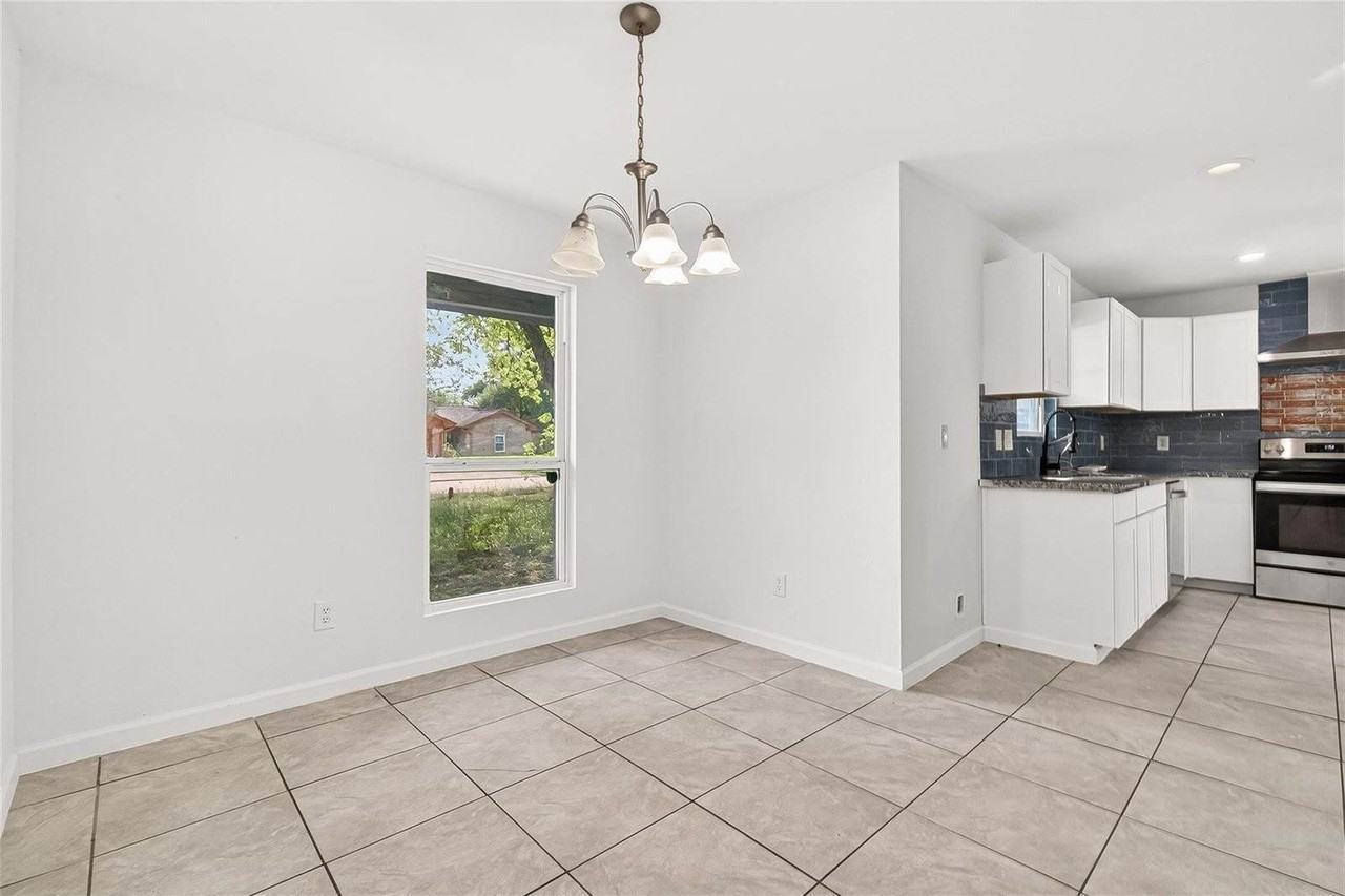 29311 Raestone St - Photo 7 of 36