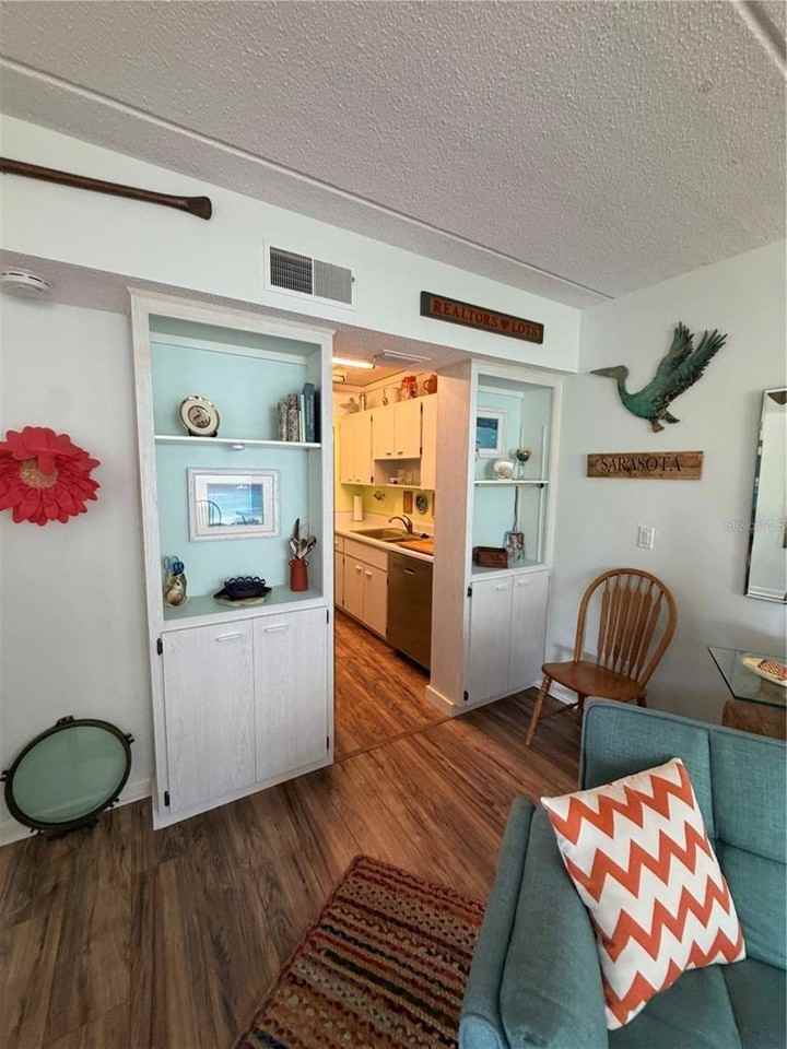 3802 Gulf Of Mexico Dr #A204 - Photo 6 of 17