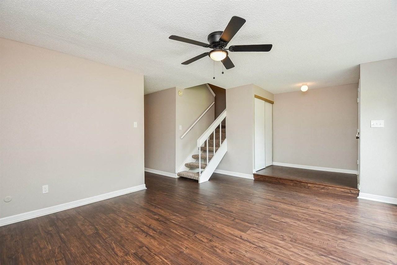 5809 Village Forest Ct - Photo 5 of 27