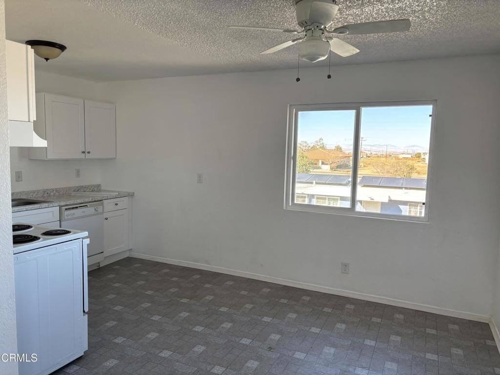 20961 83rd St #6 - Photo 6 of 23