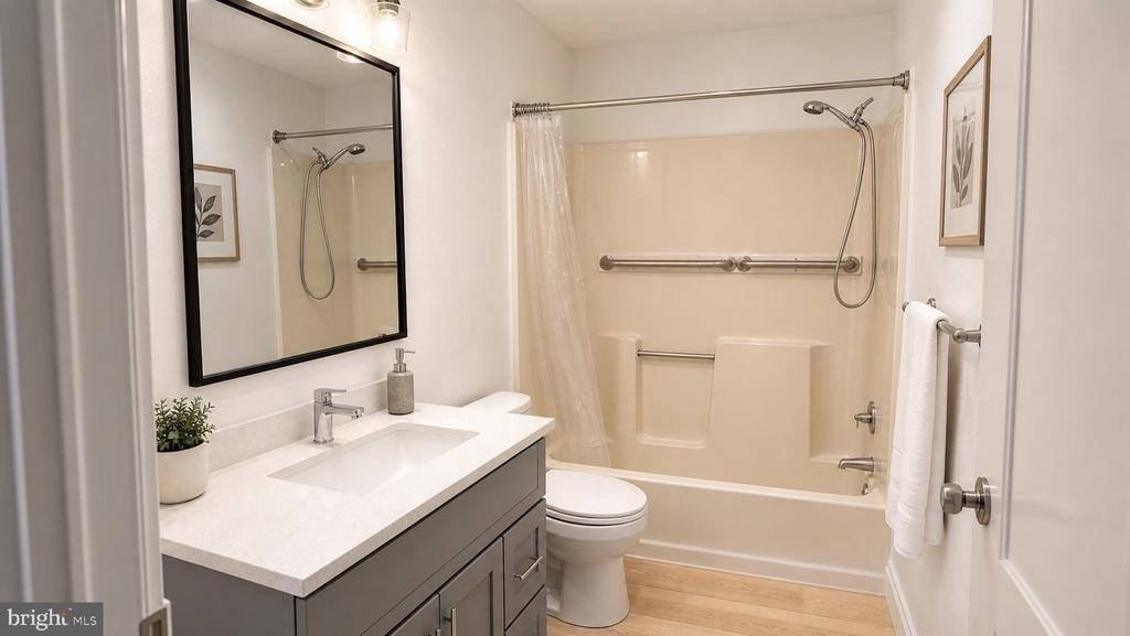 4601 Strauss Ave #3 - Photo 7 of 9